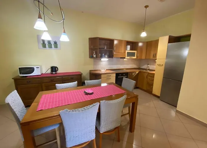 Nera Apartamento